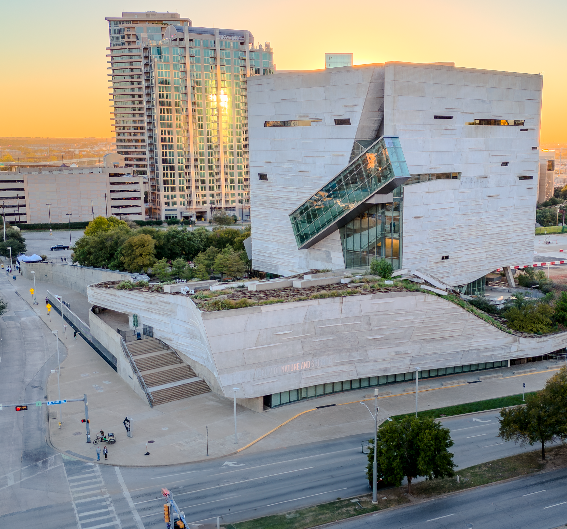 Perot Museum Of Nature And Science Tx